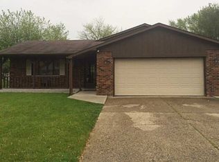 5621 Hill Rise Dr, Indianapolis, IN