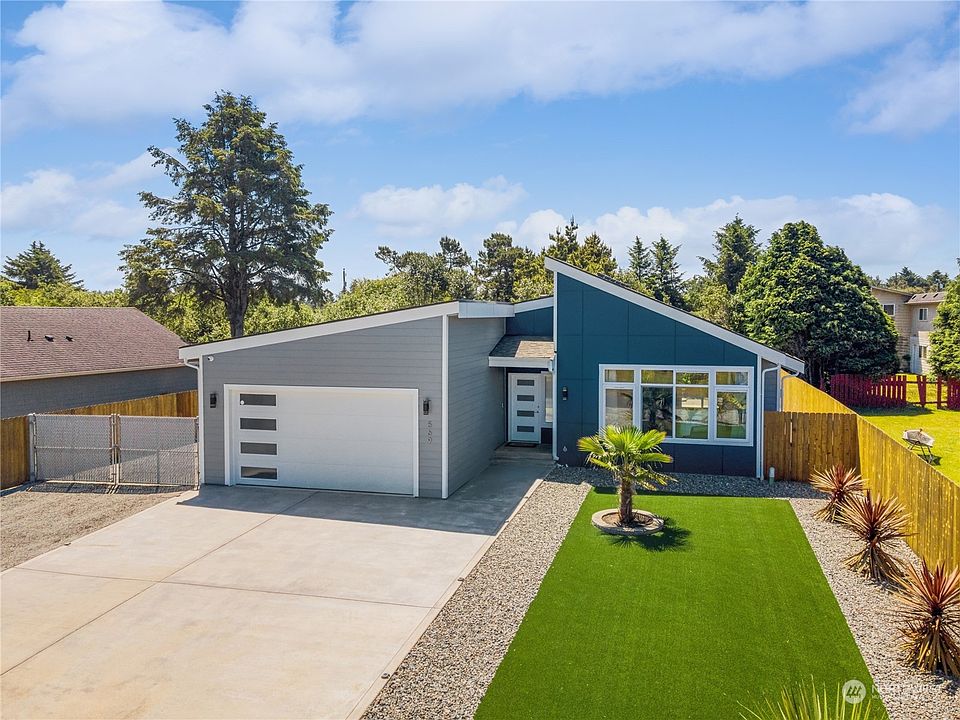 1st image of 569 Ensign Avenue NW
