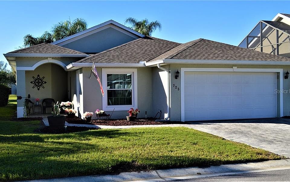 1st image of 725 Vista Oaks Way