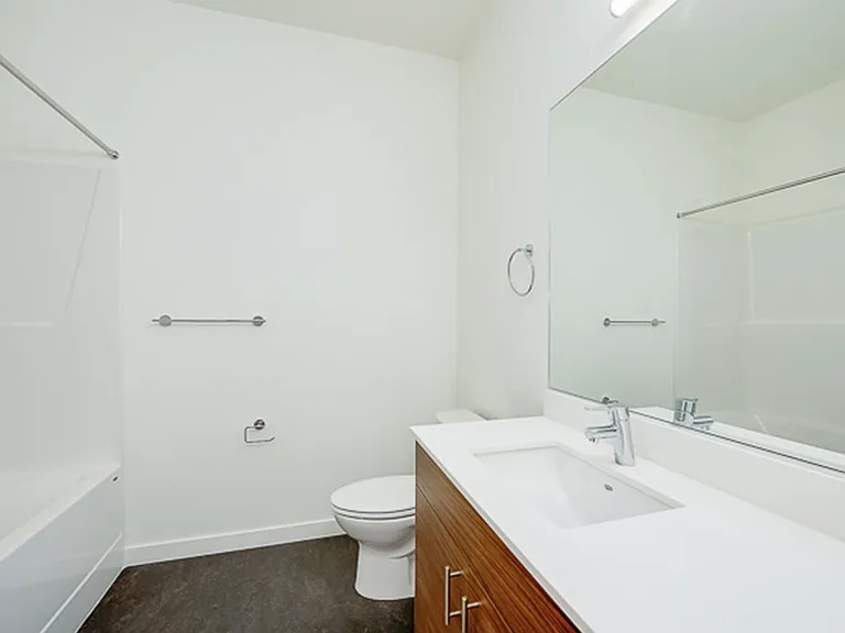 Portal Apartments — Photo 28