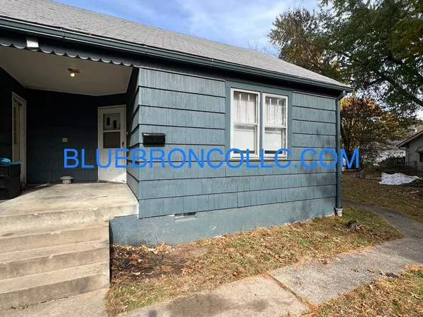 Completely redone gorgeous 1 bedroom 1 bath, 1719 1/2 S Overton Ave, Independence, MO 64052