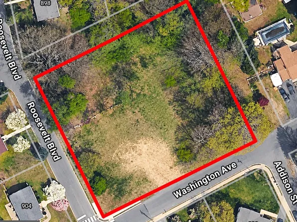 612 Washington Ave, Clayton, NJ 08312