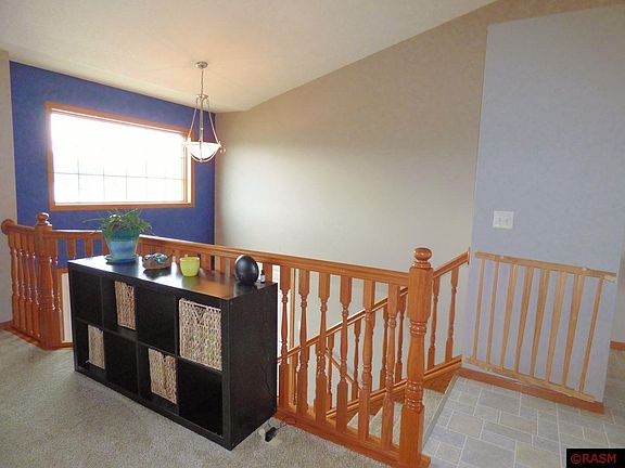 5th image of 305 Maverick Dr