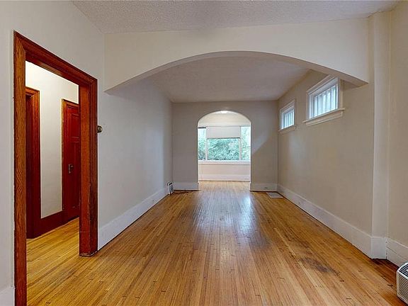 5th image of 2212 MONTREAL STREET