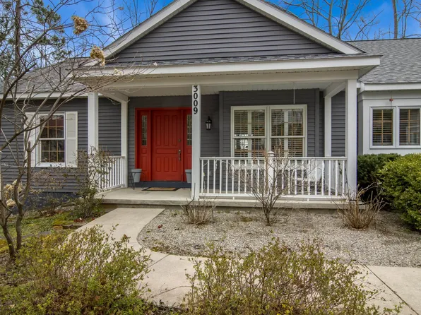 3009 Wild Juniper Trl, Traverse City, MI 49686