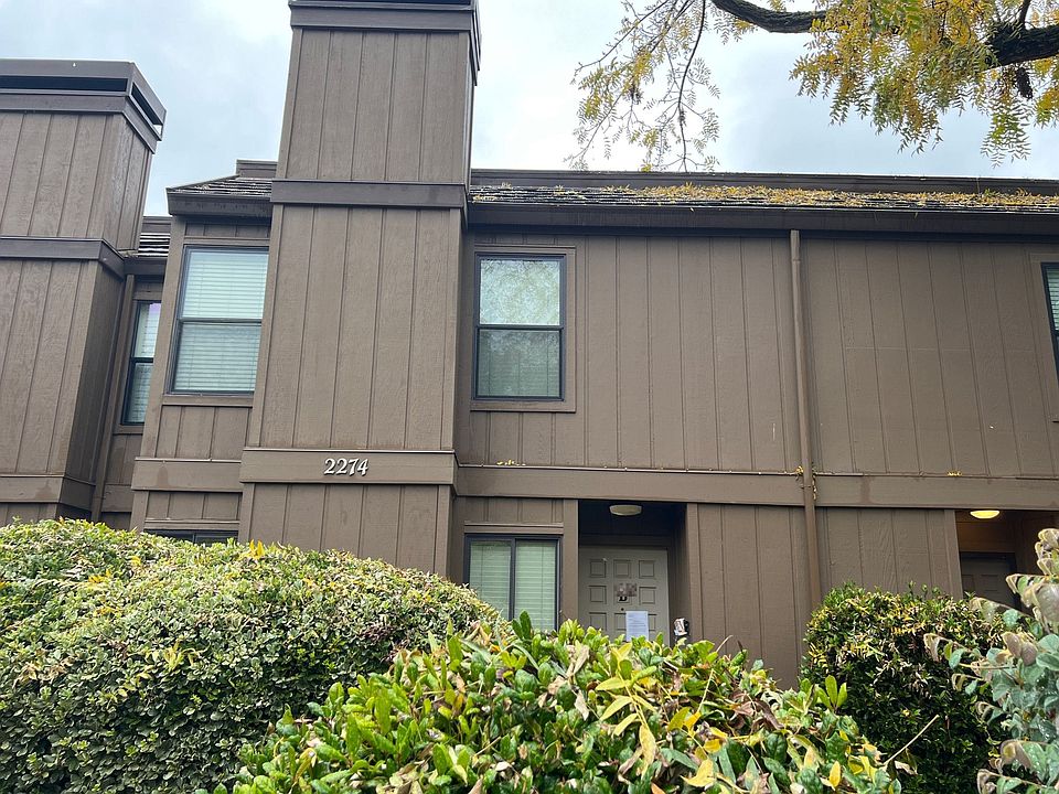 1st image of 2274 Sierra St Unit B