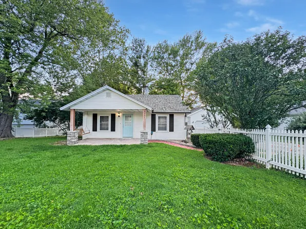 3331 S Barbett Avenue, Springfield, MO 65804