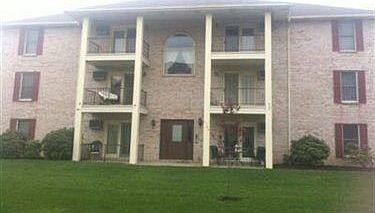 1st image of 7380 Eisenhower Dr Unit 1