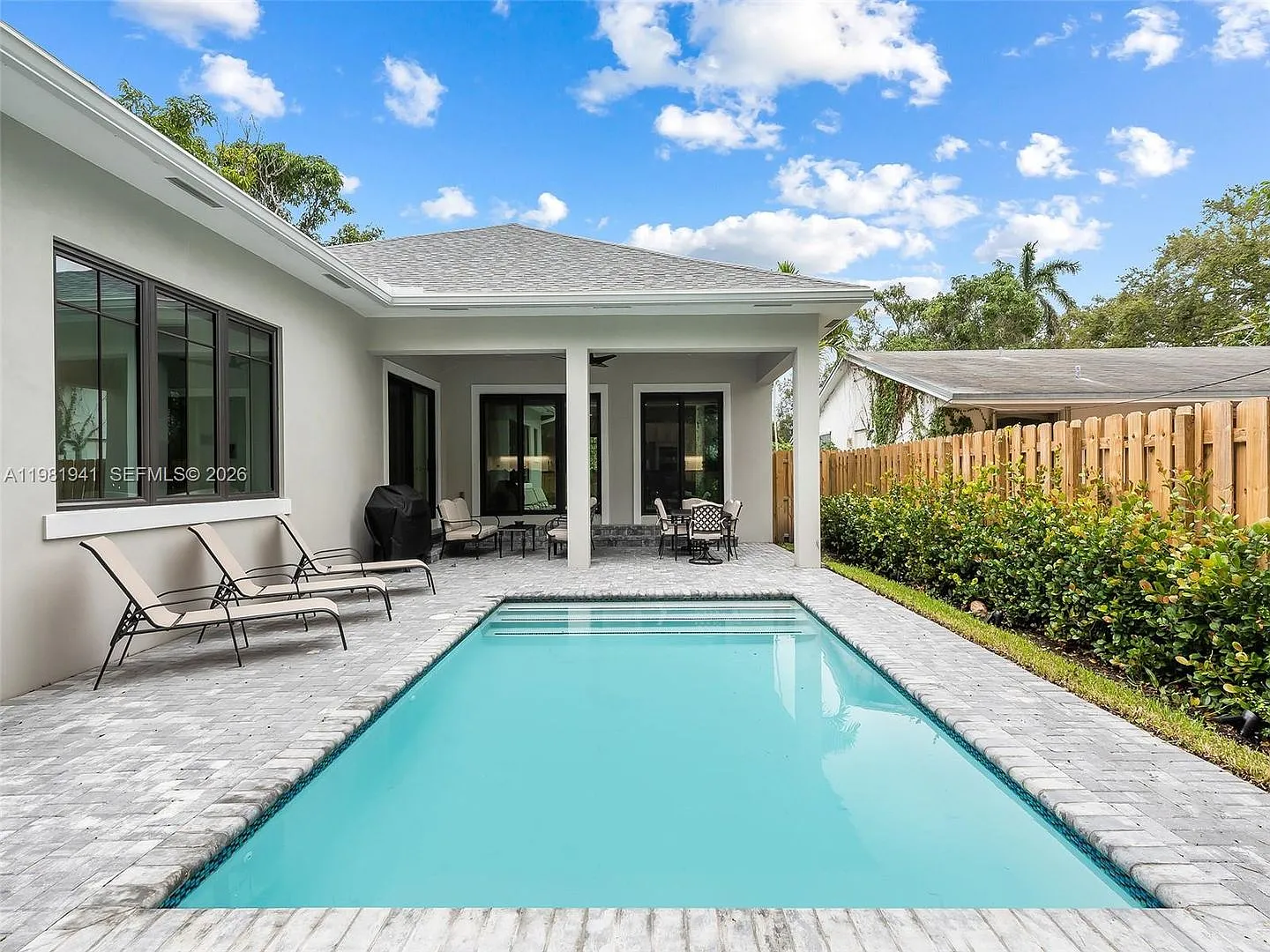 1484 SW 32nd Street 0, Fort Lauderdale, FL 33315 — Photo 1