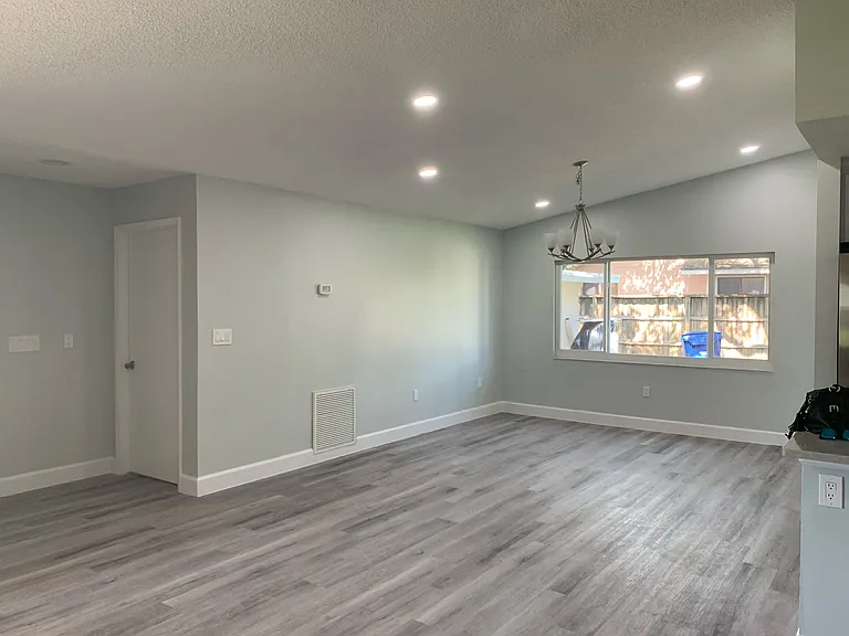 6702 Brentford Rd — Photo 9