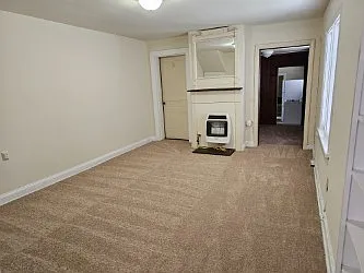 606 N Main St — Photo 10