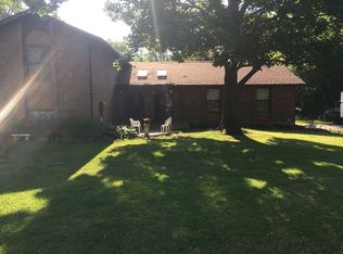 7330 Silver Ln, Dayton, OH 45414