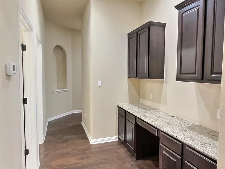 115 Driftwood Dr — Photo 4