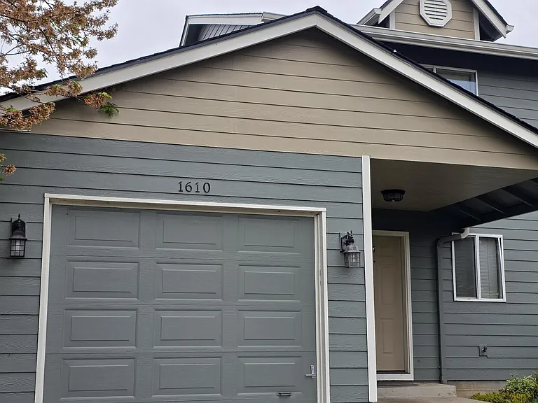 1610 SE Cortland Ave #1610 — Photo 1