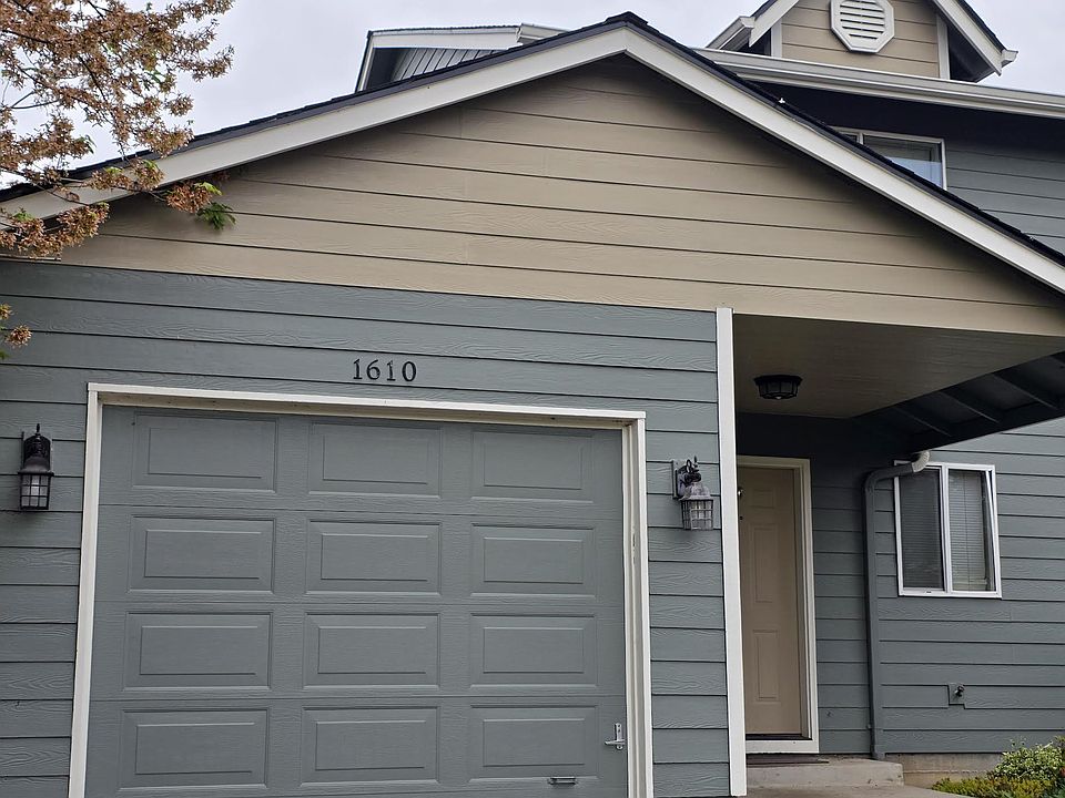 1st image of 1610 SE Cortland Ave #1610