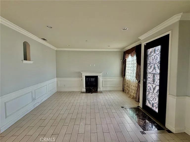 4431 Ellis Ln — Photo 5
