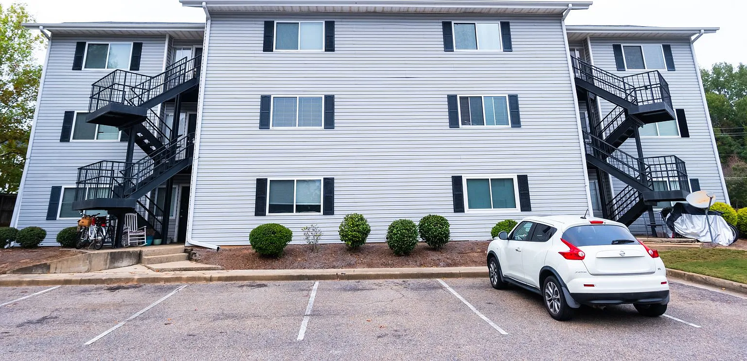 Village Green Condos, Unit A-204 — Photo 1