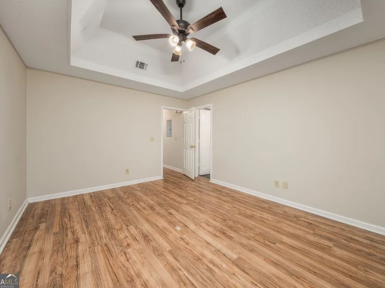 536 Loblolly Ln — Photo 22