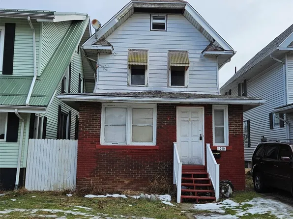 1049 Rankine Ave, Erie, PA 16511