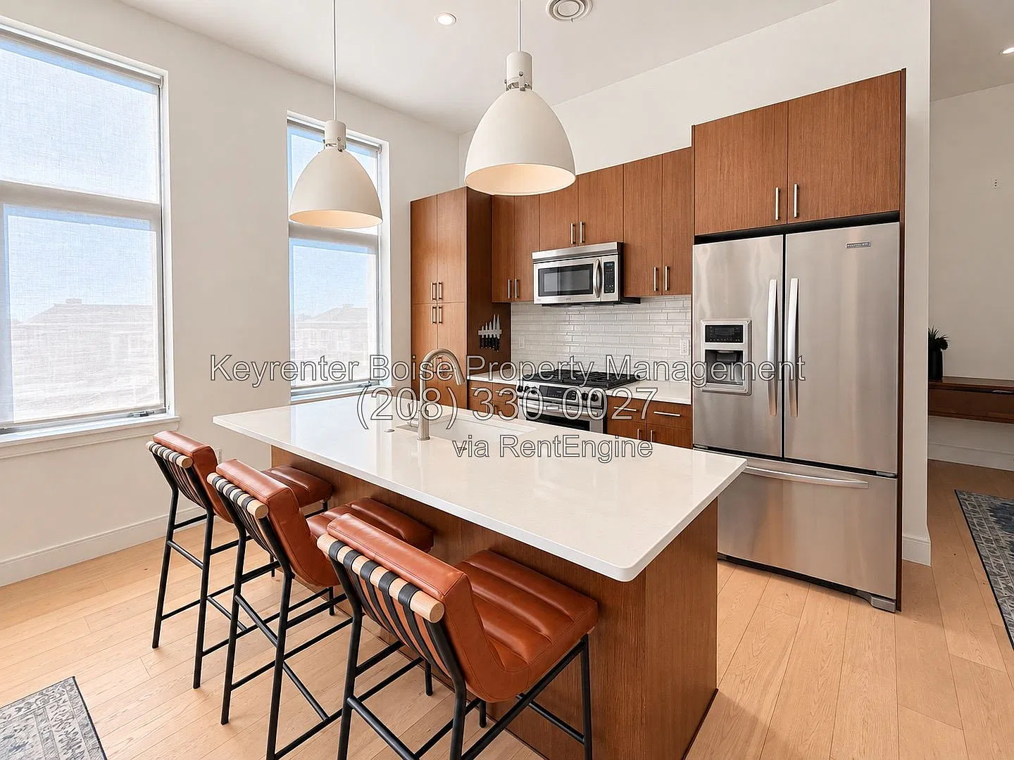 2 bed, 2.0 bath, 1350 sqft, $3,500 — Photo 2