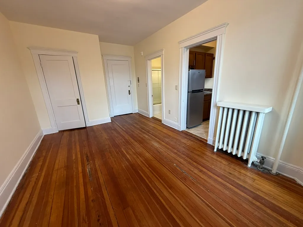 Studio, 1.0 bath, $2,000 — Photo 2