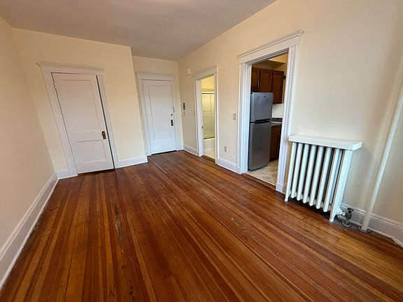 2nd image of 199 Winthrop Rd #3