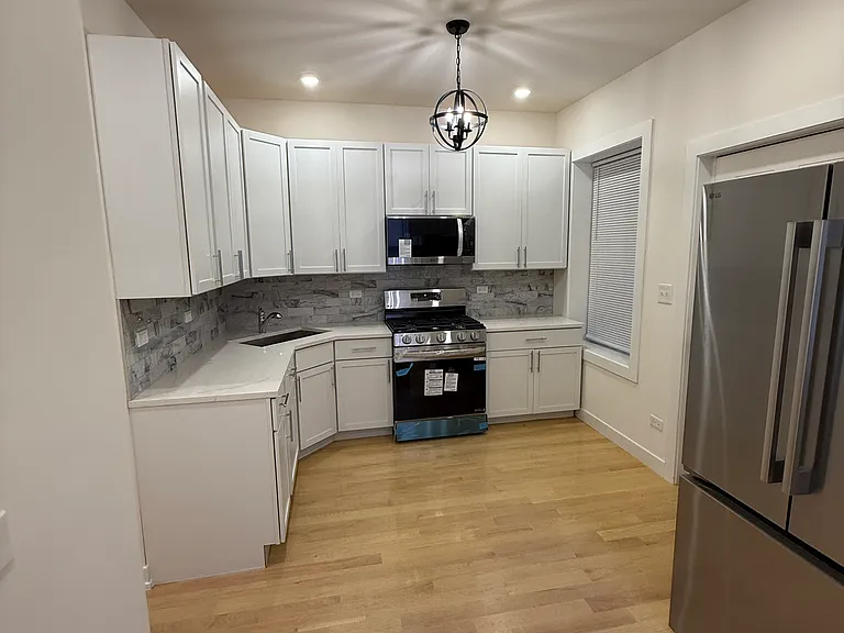 4032 W Wilcox St #1 — Photo 8