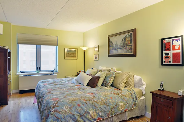 Sold by Corcoran | media 2