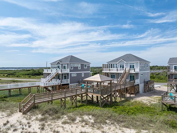 2nd image of 1012 New River Inlet Road