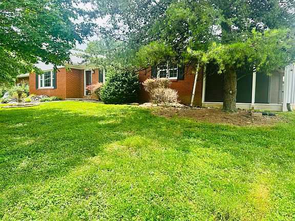2nd image of 1380 Hutcherson Ln
