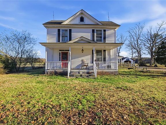 4th image of 37 Zion Rd