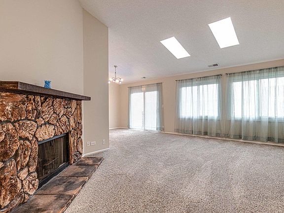 3rd image of 942 Hidden Lake Dr #942