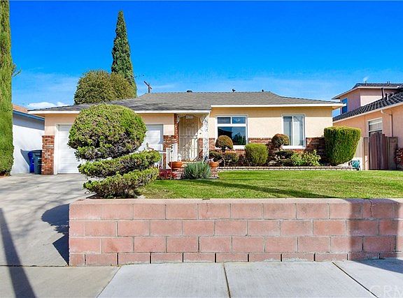 2nd image of 4222 Conquista Ave