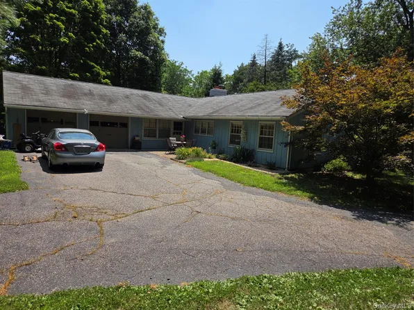 342 Coldenham Road, Walden, NY 12586