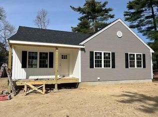 81 Maple Springs Rd, Wareham, MA 02571