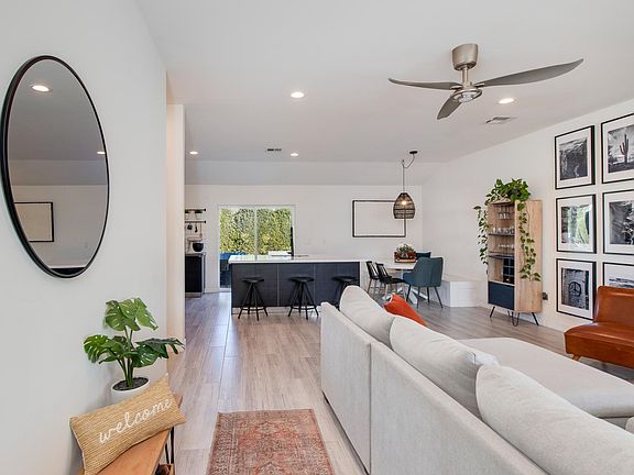 5th image of 8150 E Columbus Ave