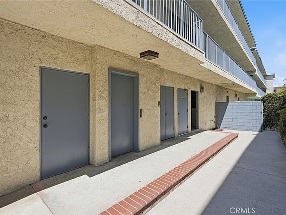 3rd image of 5354 Lindley Ave APT 209