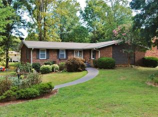 1830 River Dale Rd, Pfafftown, NC 27040