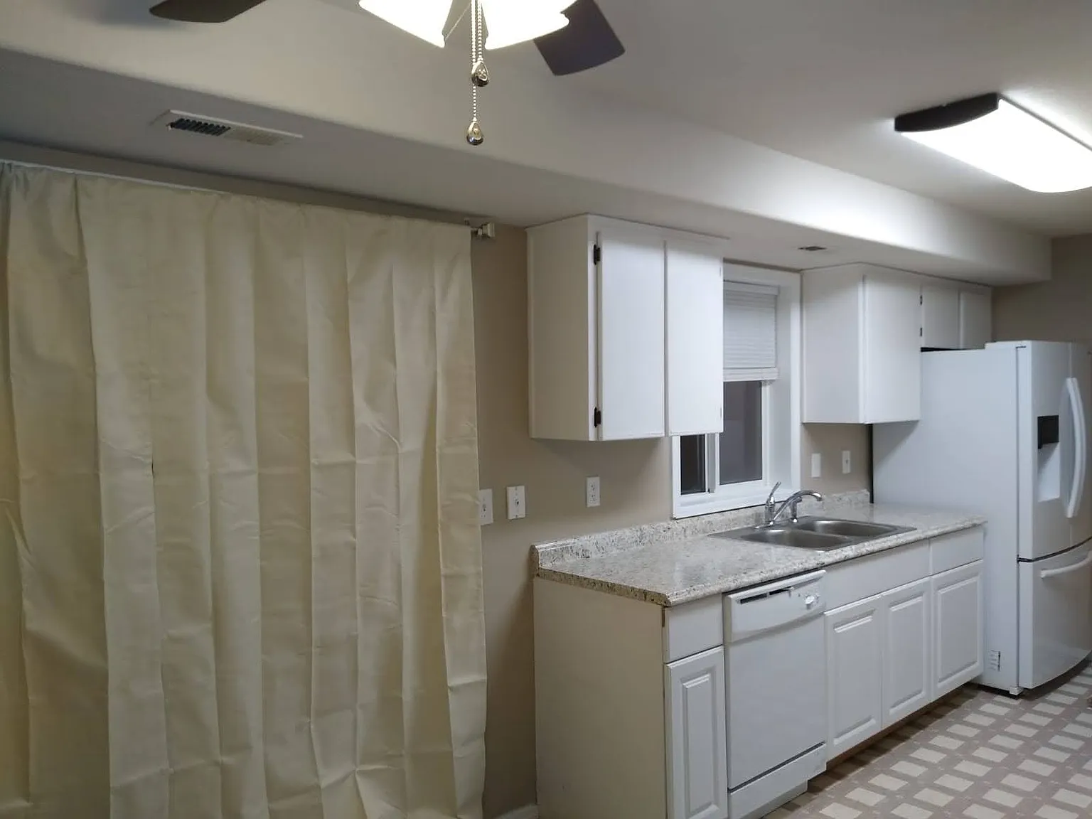 2 bed, 1.5 bath, 1080 sqft, $1,500 — Photo 3