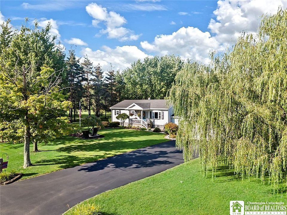 9902 Miller Rd, Fredonia, NY 14063 Zillow