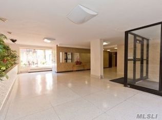 6550 Wetherole St #LK, Rego Park, NY 11374