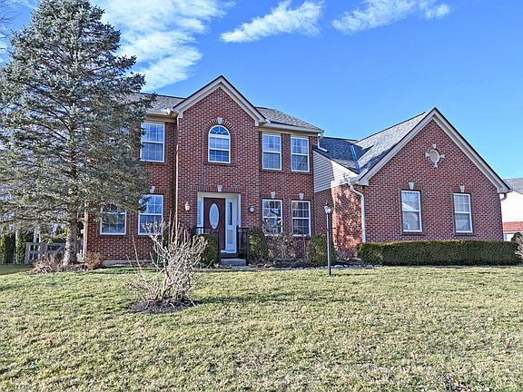 3rd image of 1090 Ridgepointe Dr