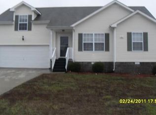 256 Senator Dr, Clarksville, TN 37042