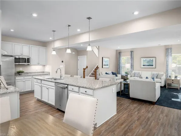 5109 Mann Rd, Toano, VA 23168