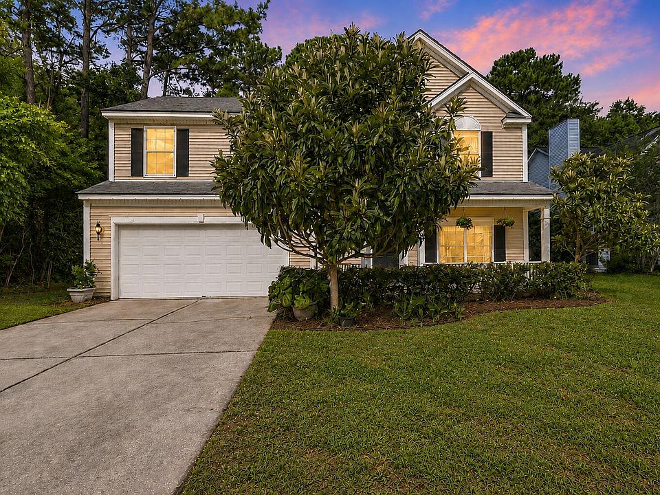 1st image of 489 Antebellum Ln