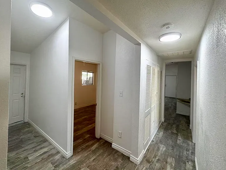 25189 Gentian Ave — Photo 19