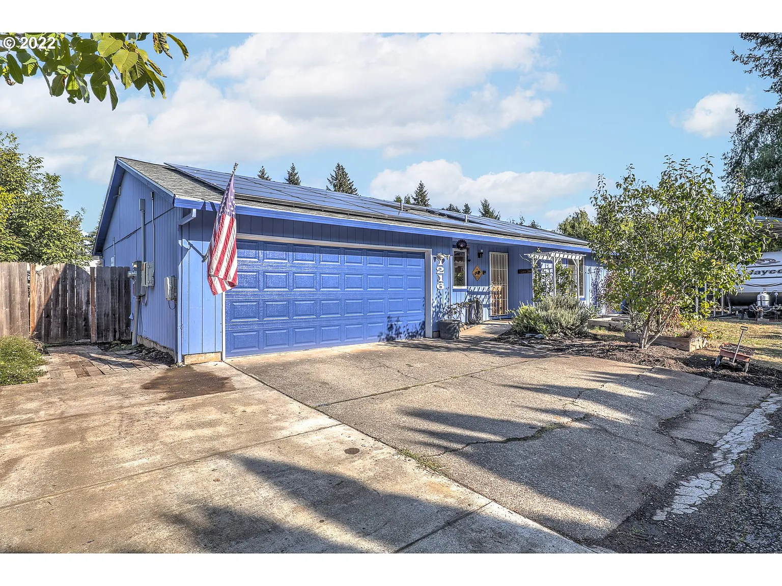 1216 NW Connell Ave photo 1