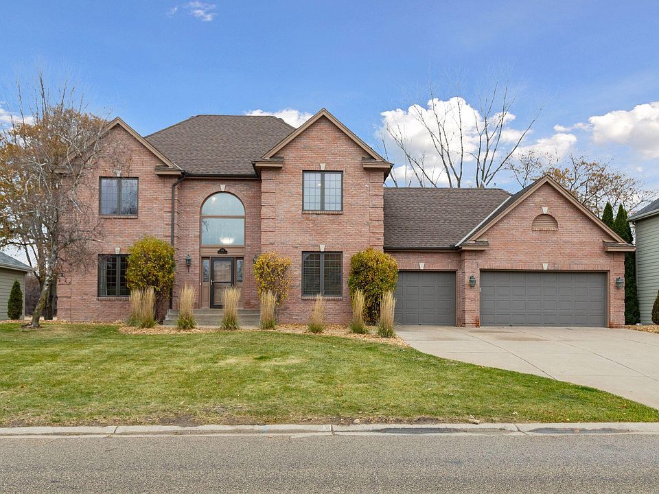 1st image of 248 Meadowood Ln