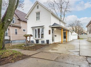 105 E Felton St, North Tonawanda, NY 14120