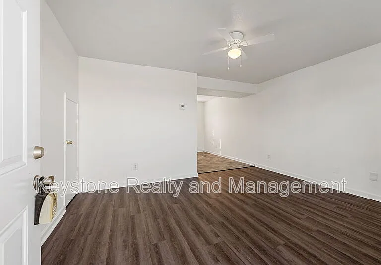 1375 Thompsonville Ln #3A — Photo 2